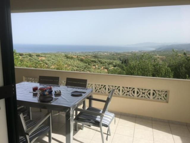 הוילה Vrises  Kyparissia De Wandelboom מראה חיצוני תמונה